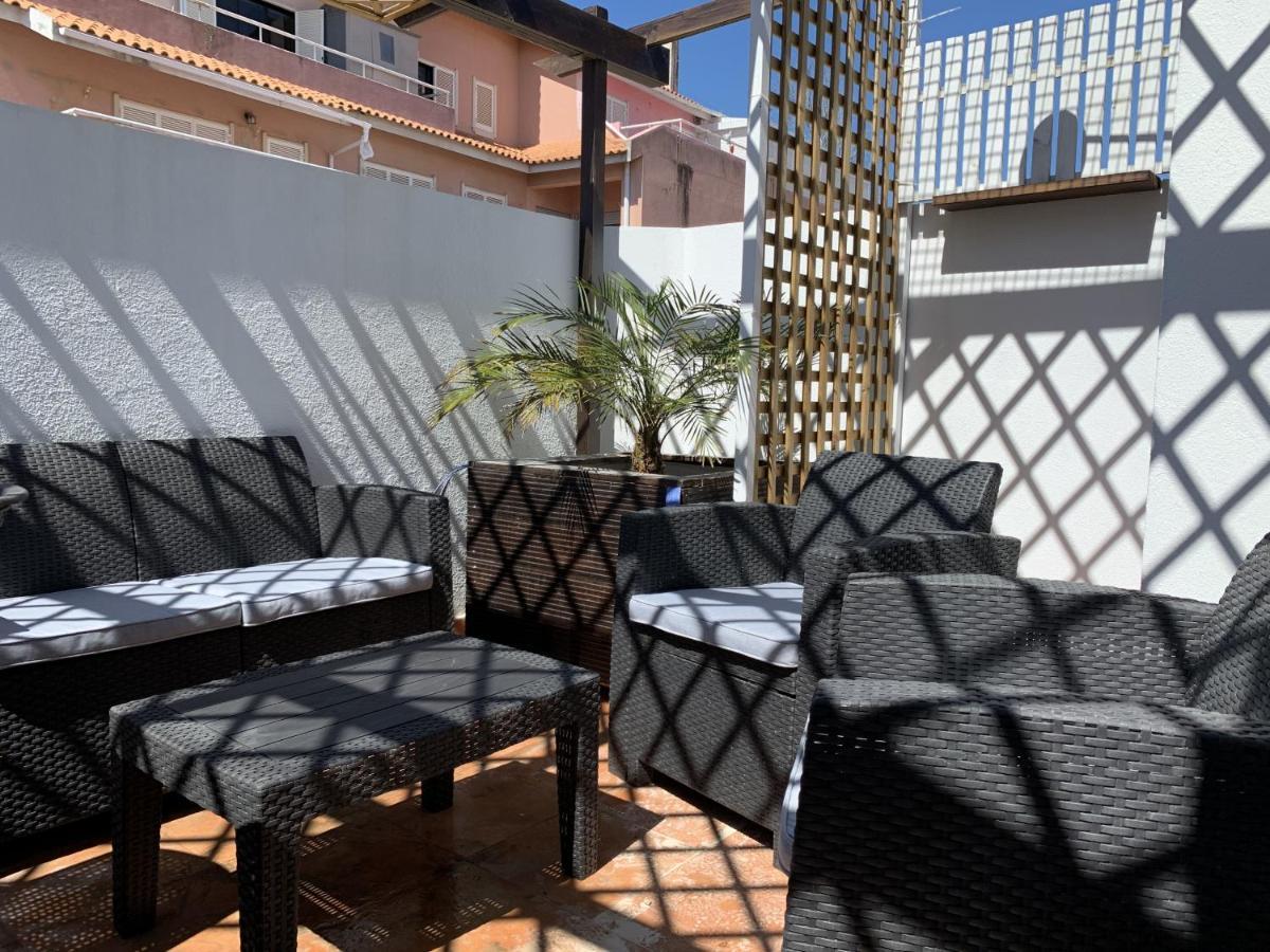 Duplex Apartment With Terrace In Cascais Downtown Extérieur photo