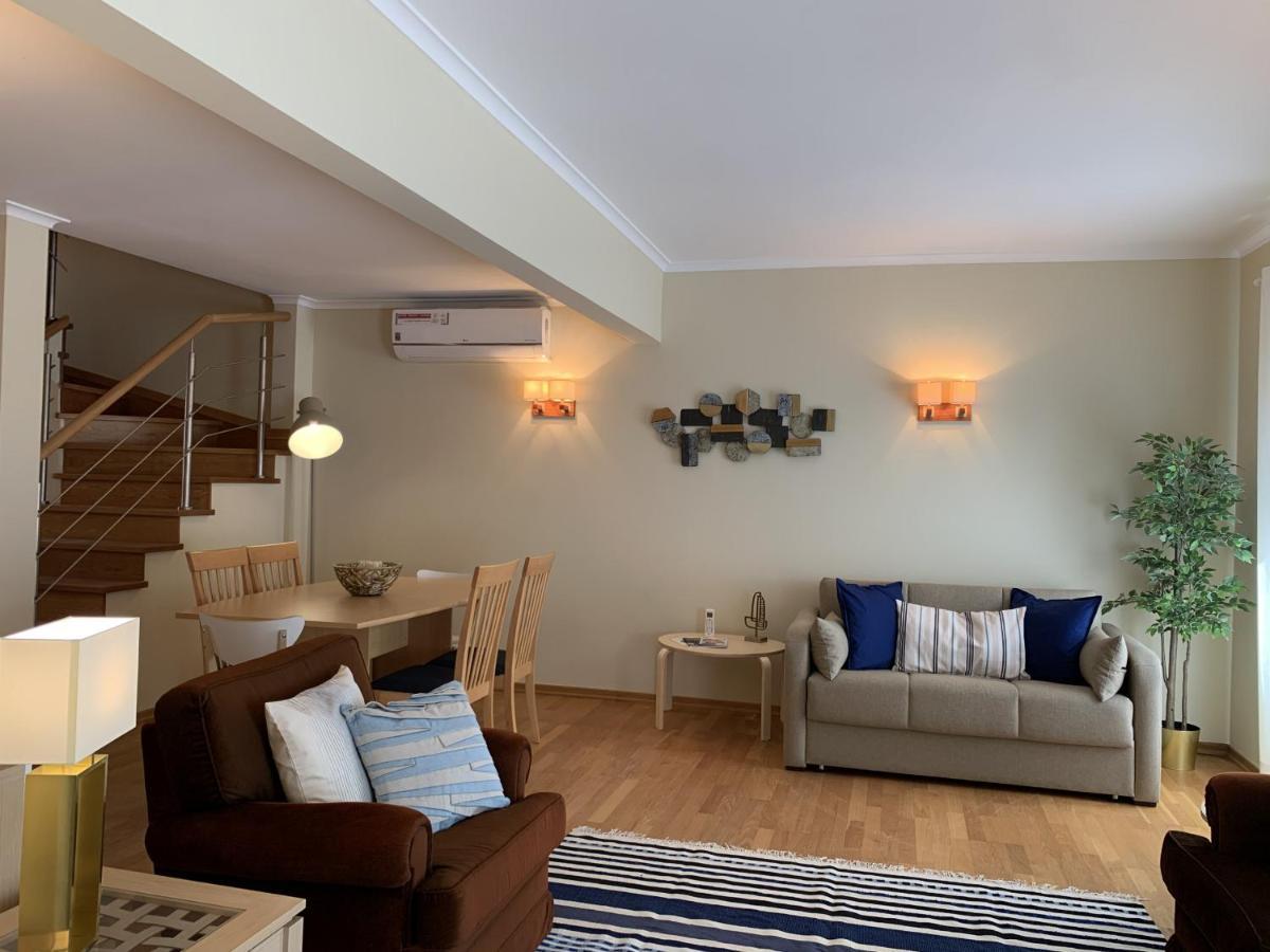 Duplex Apartment With Terrace In Cascais Downtown Extérieur photo